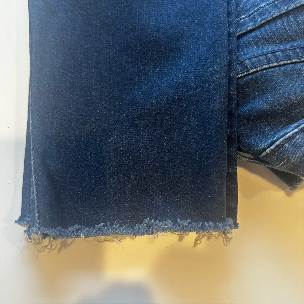 MOTHER Double Fray Charmer Crop Jeans Size 25. - Picture 9 of 13